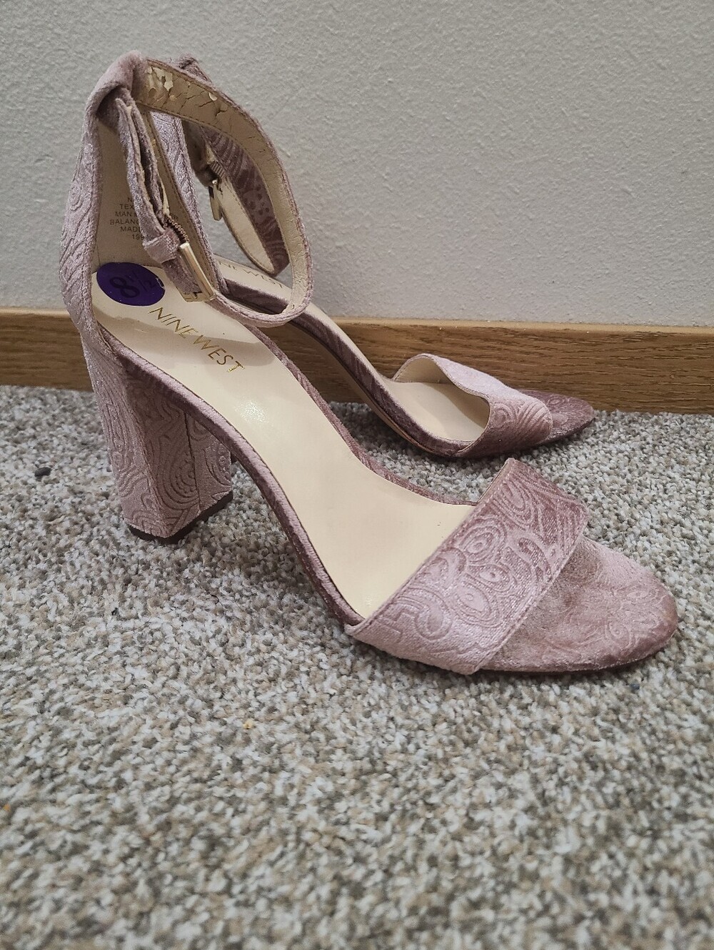 Nine West Abrah Dusty Pink Velvet Embossed Chunky Heel Sandals Wedding - Picture 1 of 5